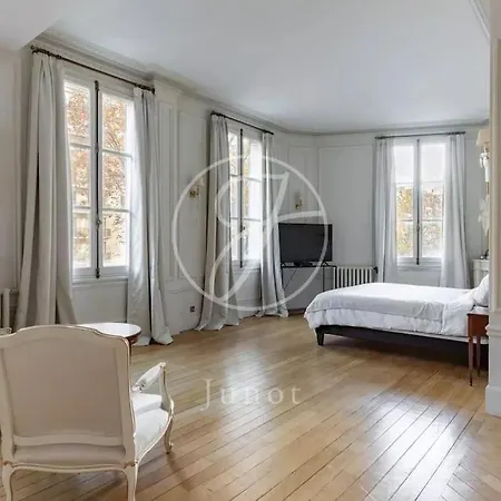Particulier - Maison Parigi